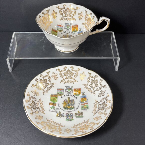 Paragon Tea Cup And Saucer Canada Coats Of Arms & Emblems Fine Bone China UK - Picture 1 of 16